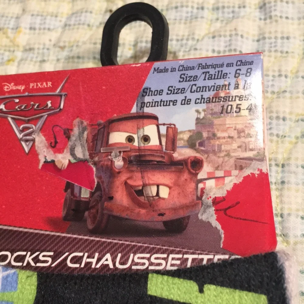 Disney Cars 2 Socks NEW 2-Pair Child Size 6-8 Boys Ankle socks Lightning McQueen